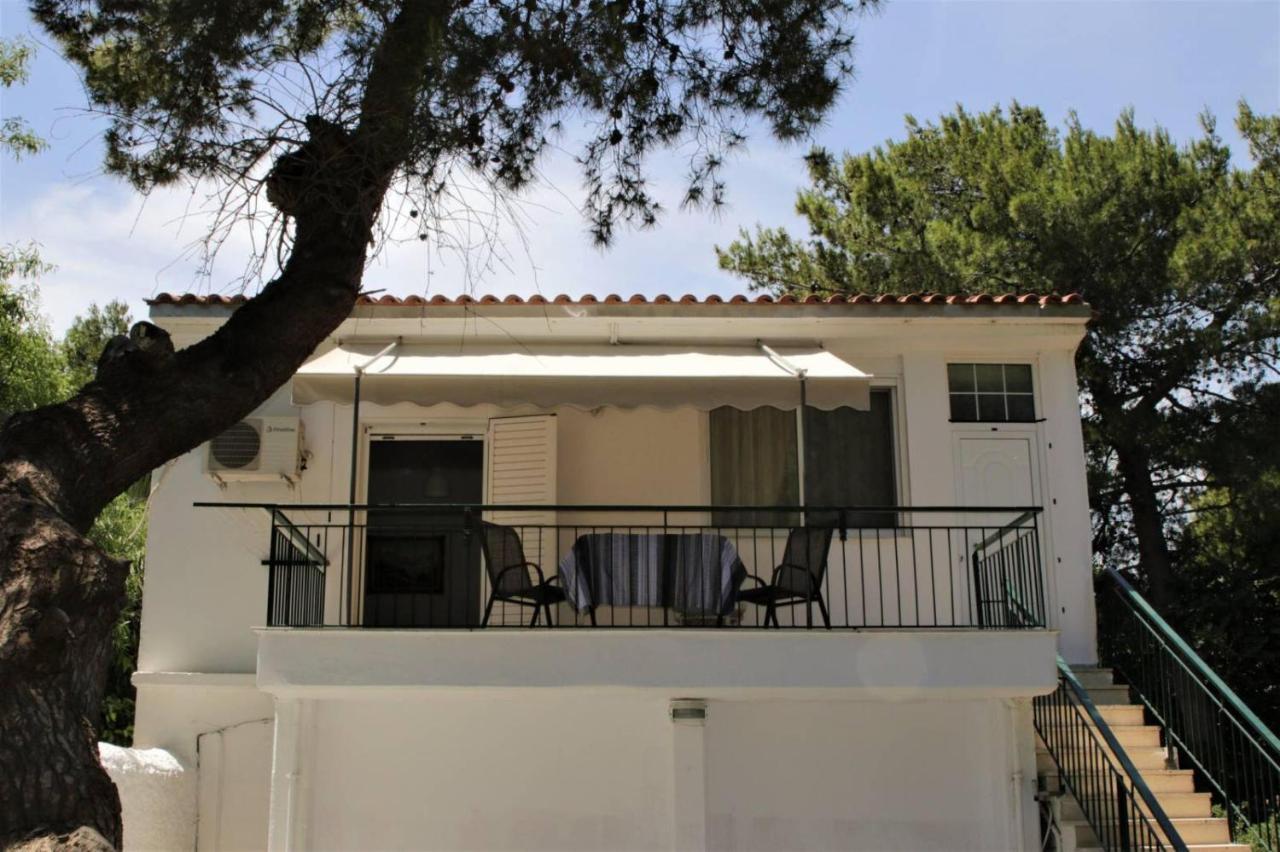 B.K.Group3 Villa Artemida  Exteriör bild